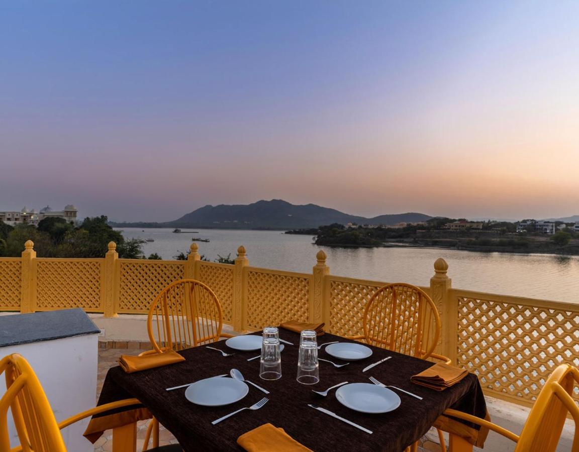Haveli Jai Durga At Pichola Lake Ξενοδοχείο Ουνταϊπούρ Εξωτερικό φωτογραφία