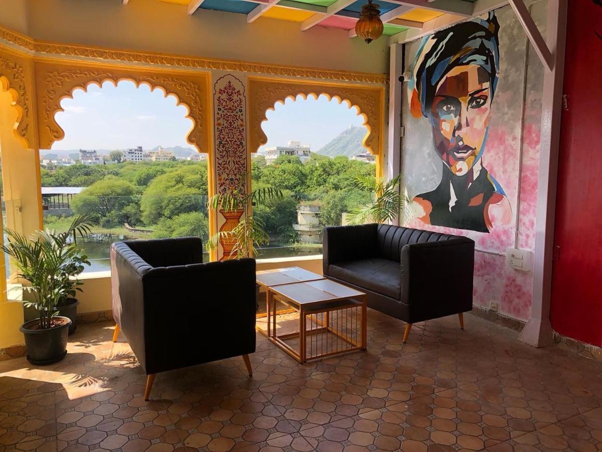 Haveli Jai Durga At Pichola Lake Ξενοδοχείο Ουνταϊπούρ Εξωτερικό φωτογραφία