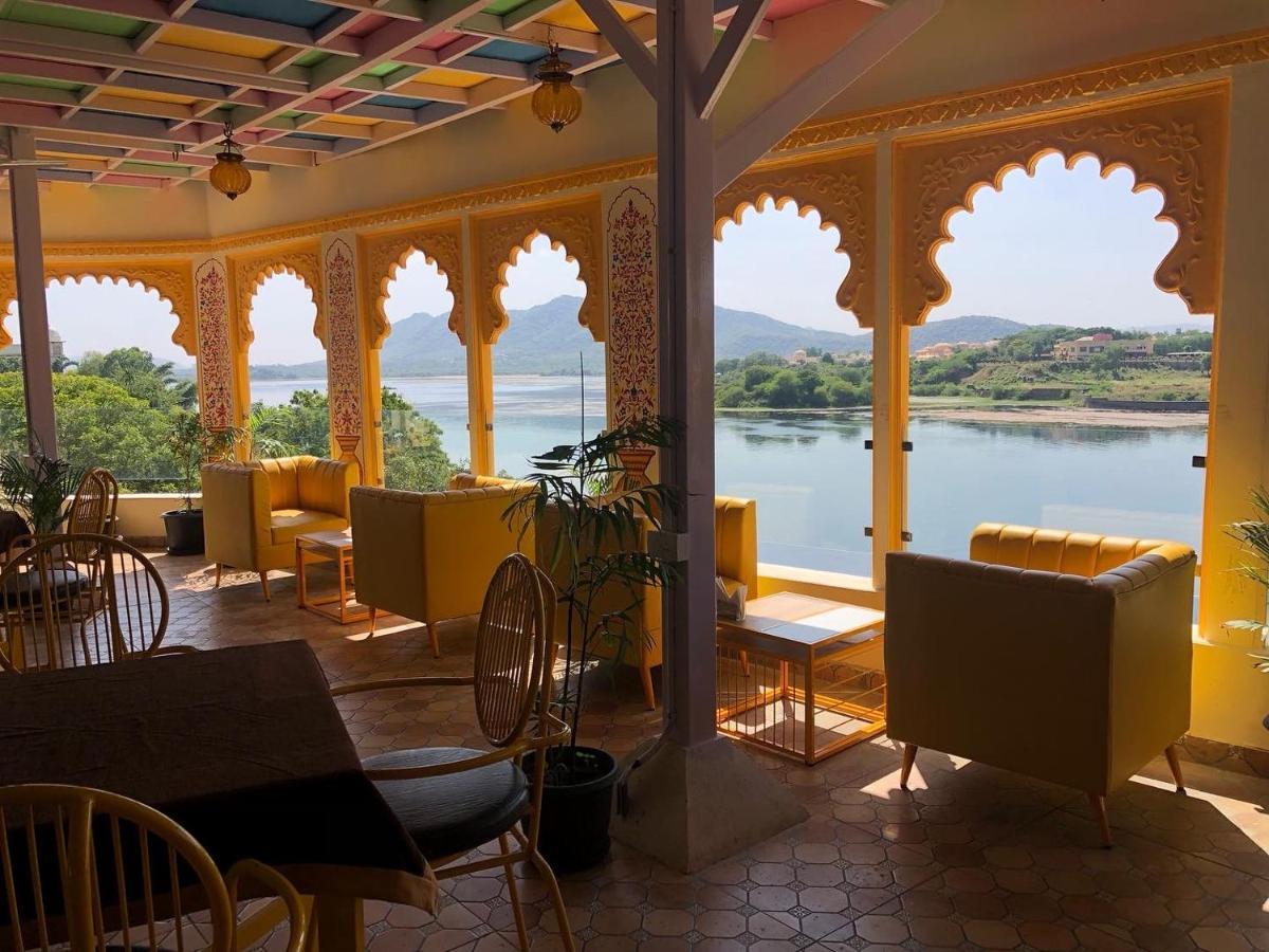 Haveli Jai Durga At Pichola Lake Ξενοδοχείο Ουνταϊπούρ Εξωτερικό φωτογραφία